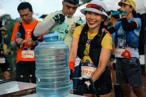 BIB: 
                            <button type="button" onclick="openModal(25267083)" class="btn btn-primary btn-sm float-right btn-popup" data-toggle="modal" data-target=".modal-high-quality">
                        <i class="fas fa-shopping-cart"></i> Add to Cart
                    </button>
                                            <button type="button" onclick="isThisMe(25267083, true)" class="btn btn-success btn-sm float-right btn-popup btn-isme hidden" data-toggle="tooltip" data-placement="bottom" title="นี่คือรูปของคุณใช่ไหม คลิกที่นี่เพื่อเอาเข้าอัลบั้ม">
                        <i class="fas fa-plus"></i> Add to album
                    </button>
                    <button type="button" onclick="isThisMe(25267083, false)" class="btn btn-warning btn-sm float-right btn-popup btn-isnotme hidden">
                        <i class="fas fa-ban"></i> Remove from album
                    </button>